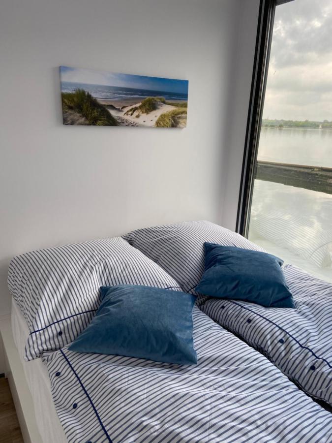 Ostsee Hausboot Ostseeblick 1 *