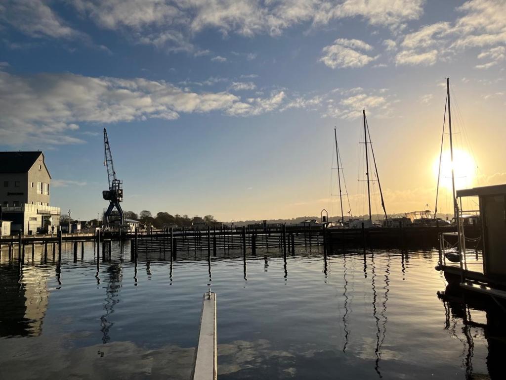 Ostsee Hausboot Ostseeblick 1 * Schleswig