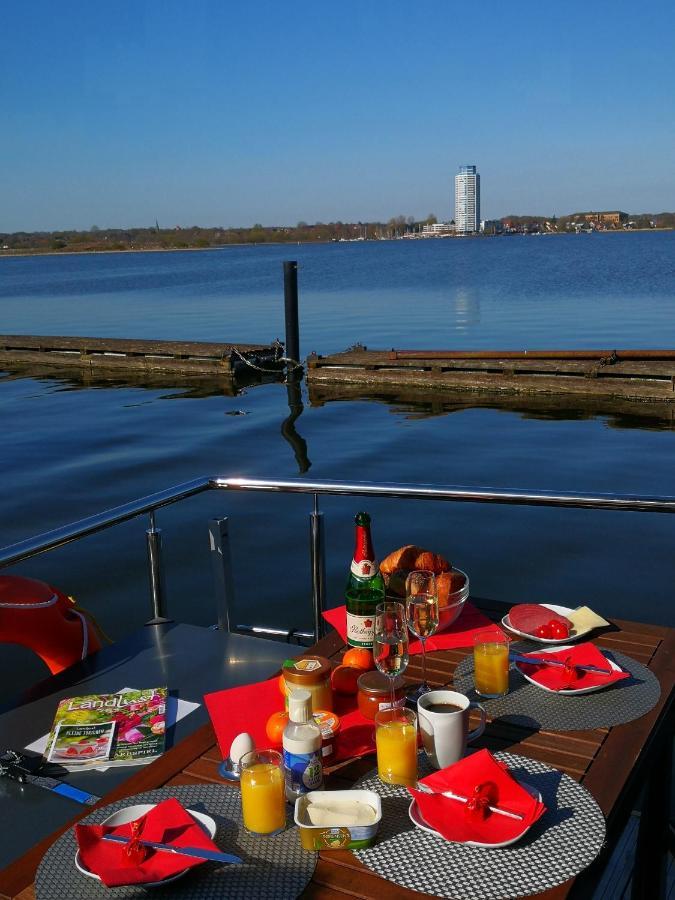 Hébergement de vacances Ostsee Hausboot Ostseeblick 1 *